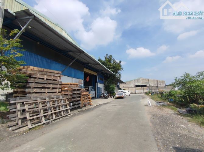 185 TỶ MÀ ÔM 5.600m² 2 MẶT TIỀN – CÓ ĐÁNG KHÔNG?