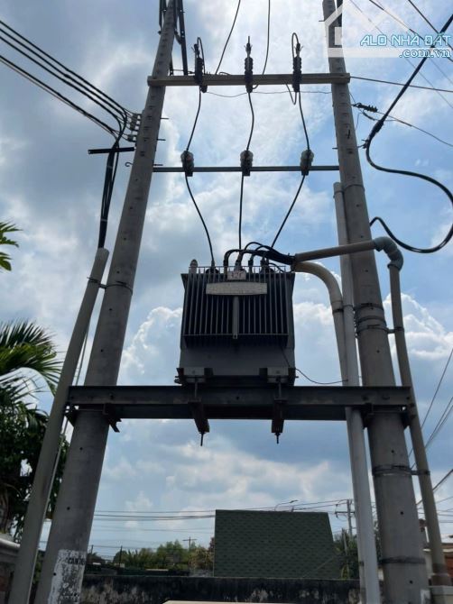 X015. Bán Xưởng SX gần 2400m2 TBA 320kva. Đã Đóng SKC. Vĩnh Cửu Đồng Nai. Giá Chỉ 13,5 Tỷ