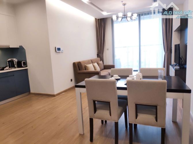 Chuyển nhượng căn hộ Metropolis M2, Kim Mã, Ba Đình, 143m2 chỉ 15,5 tỷ bao phí