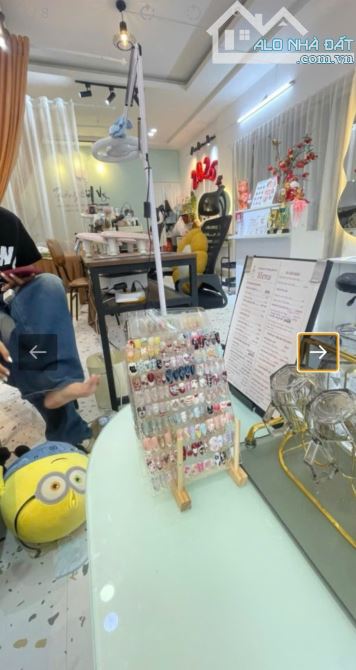 Bán Tòa Nhà Văn Phòng Núi Thành, Víp Tân Bình, 101m2, Ngang Gần 8m, Nhỉnh 26 Tỷ TL.