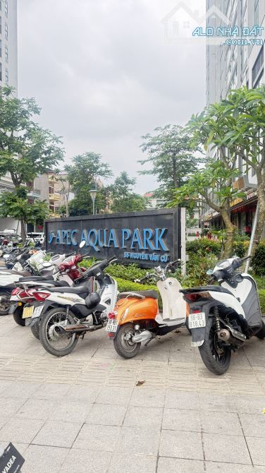 Bán Căn Hộ chung Cư APEC- AQUA PARK 68m2- hai ngủ. Giá 3,4 tỷ