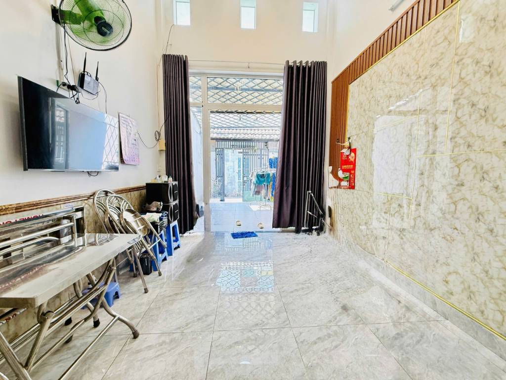 Bán nhà sát đường Trần Thị Cờ Quận 12, nhà đẹp 3PN 60m2, giá chỉ 3.6 tỷ