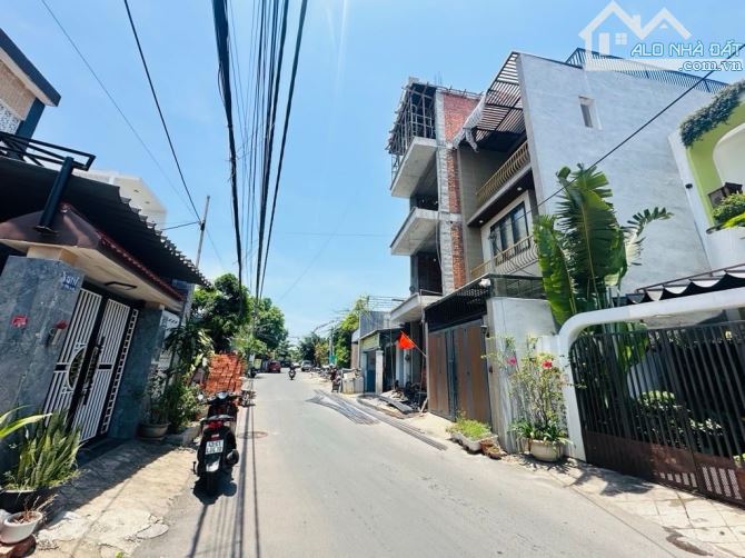 💥TOÀ CĂN HỘ 5 TẦNG - 10 PHÒNG - DOANH THU 50TRIỆU/ THÁNG - KHU NAM VIỆT Á - ĐƯỜNG 6M💥