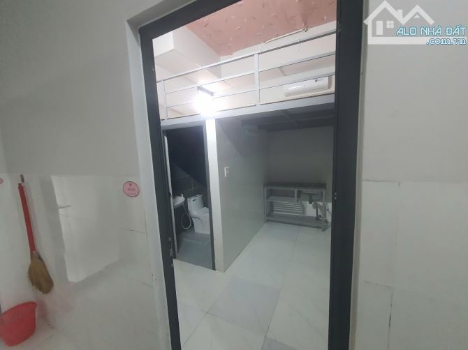 🏆🏆Bán nhà trọ 5 Tầng đường Lê Trọng Tấn dt128m2 Giá 12 tỷ nhẹ doanh thu 50tr/1 tháng