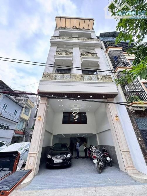 Toà Văn Phòng Minh Khai Hai Bà Trưng-100m2 8Tầng MT6m-Ô Tô Tránh Kinh Doanh