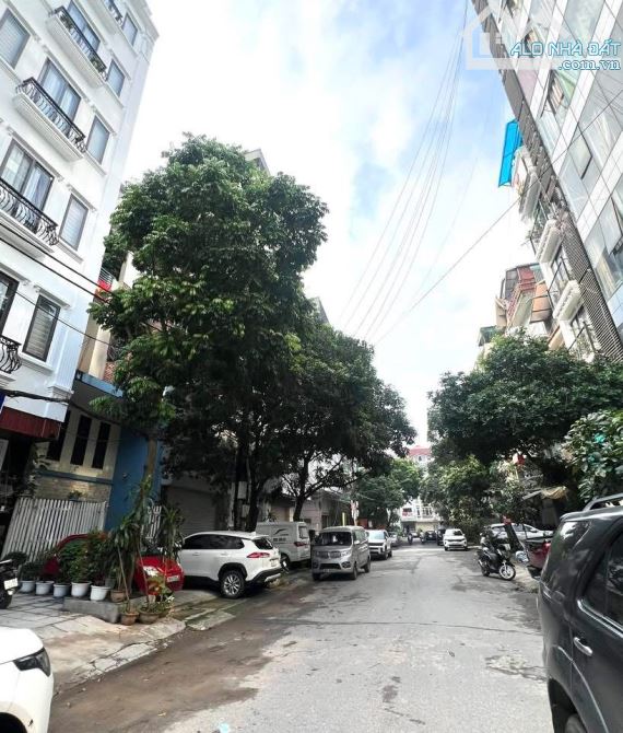 Phân Lô Doãn Kế Thiện Cầu Giấy- 80m2 8Tầng MT5.5m- 3 Ô Tô Tránh,Vỉa Hè 2 Dòng Tiền Cực Cao
