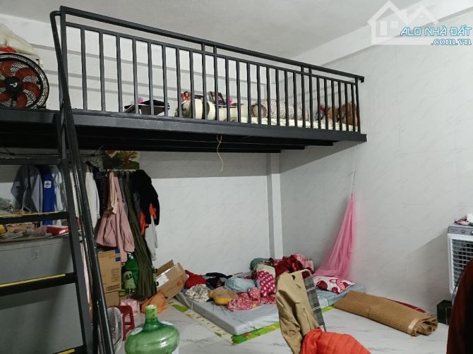 🔥MẶT TIỀN ĐỒNG KÈ SÁT CHỢ – TÒA 4 TẦNG SẴN DÒNG TIỀN 35TR/THÁNG, NGAY CHỢ HÒA KHÁNH🔥
