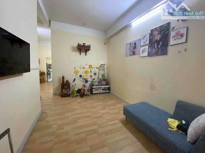 Căn hộ Phú Mỹ, Thới Hòa, bến cát, Bình Dương. Lầu 3 sổ hồng: 500 triệu