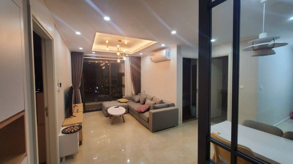 Bán Căn hộ 2Pn Vinhomes D'capitale, dt 83m2 tòa C6 view hồ, giá chỉ 10 tỷ