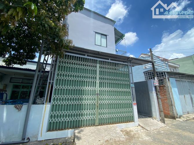 Bán dãy trọ 12P hẻm 567 Đỗ Xuân Hợp, Phước Long B. Sát Global City. 140m2/13 tỷ.