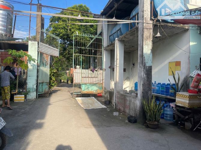 NP305 BÁN DÃY TRỌ 76 DIỆN TÍCH 2.000m2 giá 19tỷ thương lượng