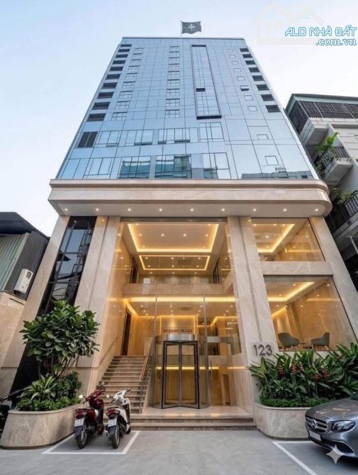 Bán Toà Nhà Văn Phòng Mặt Phố Vũ Tông Phan Lô Góc 179M 9T MT 10.5M Có Hoàn Công Giá 129Tỷ