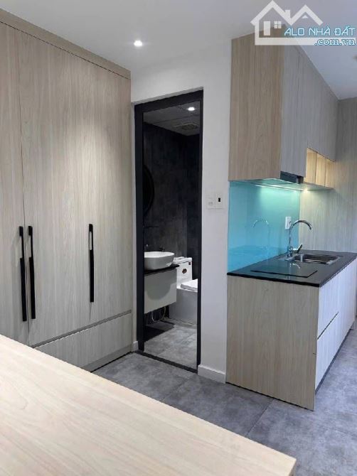 CẦN BÁN TOÀ CĂN HỘ HOÀNG DIỆU- SẴN DÒNG TIỀN 40TR/ THÁNG ( TRƯỚC CHỢ MỞ MẮT RA CÓ TIỀN)