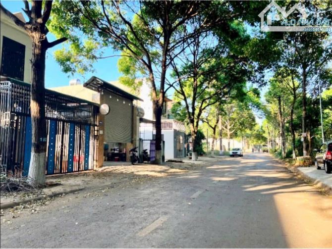 BÁN DÃY TRỌ MẶT TIỀN Y LINH - KHU TÂN PHONG