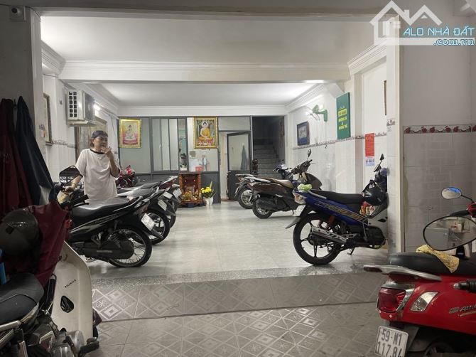 CHDV, DÒNG TIỀN 60Tr/ THÁNG, 5 TẦNG, 5.2 X 20M, GIÁ NHỈNH 11.2 TỶ, CỐNG LỠ, TÂN BÌNH