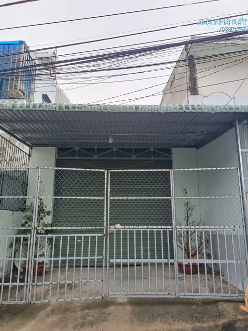 Cần bán cái kho 118,9m2, Xã Tân Phú Trung, SHR, Giá 750 Triệu.