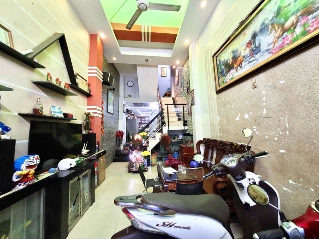 BÁN NHÀ 4 TẦNG HẬU GIANG, QUẬN 6, HXH THÔNG NỞ HẬU, NGANG 3,4x15M CHỈ 5 TỶ 66