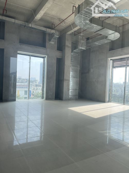 Bán hoặc cho thuê 2 sàn thương mại văn phòng tòa Roman Plaza Tố Hữu