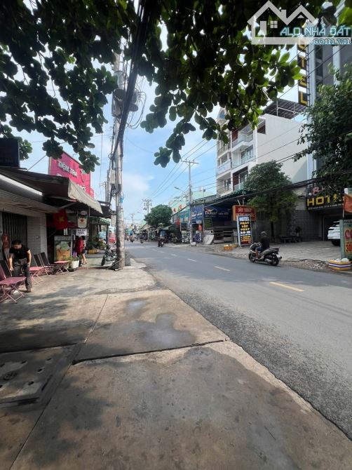 Kho Xưởng Hẻm tải đường Phan Anh, 260m2 ( 13.5 x 20.6 ) FULL THỔ, Thiện Chí bán