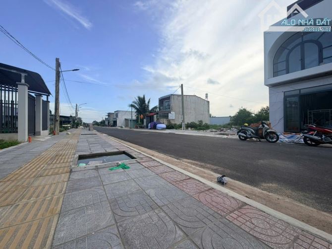 Chủ gửi nhà mới xịn đẹp -Long Tâm- TP Bà Rịa ngang 6m-3tỷ1