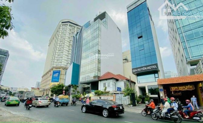 BUILDING MẶT TIỀN LÝ THƯỜNG KIỆT - 6 TẦNG THANG MÁY - DÒNG TIỀN 135 TRIỆU/THÁNG