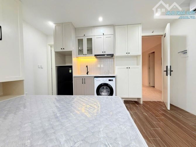 BUILDING HOÀNG HOA THÁM 107M² x 10 TẦNG x MT 8.6M – 37 TỶ – DÒNG TIỀN 250 TRIỆU/THÁNG