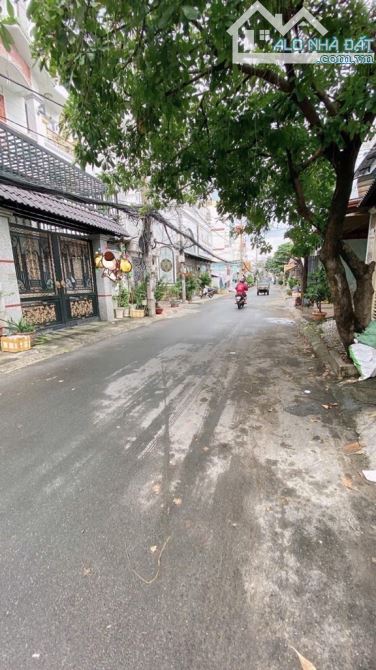 👉HẺM XE TẢI NGAY PHẠM VĂN CHIÊU 🏡Diện tích khủng115m2- 🏡7 PHÒNG TRỌ THU NHẬP ĐỀU 20TR