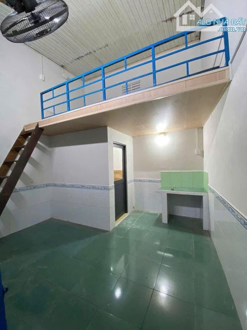 Phòng Trọ, TC Full 5*23m, Giá : 5 tỷ 500tr . Mặt Tiền Đường Dương Vân Nga,gần EcoPark.