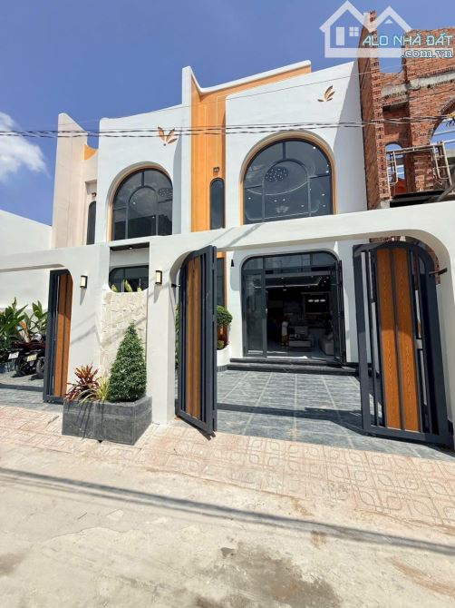 Đất rộng nhà to - Giá lo gì đắt: 92m² Đường Số 6 Thuận An chỉ 2 Tỷ 890 Sổ Hồng Riêng