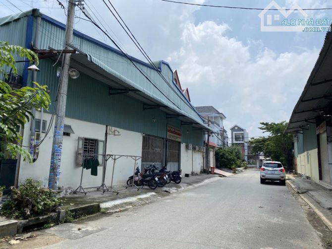 NHÀ ĐẤT KHO XƯỞNG - 550 M - QL13 (CŨ), HIỆP BÌNH PHƯỚC, TP HCM