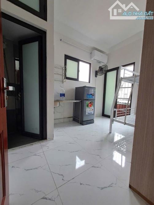 Bán chung cư mini Trường Chinh, 80m2, 7 tầng, 30 phòng, thu 160tr/tháng, giá nhỉnh 20 tỉ