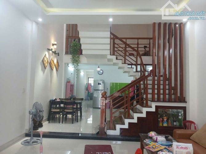 NGÂN HÀNG VẪY GỌI- BÁN GẤP NHÀ 100M2-MT ĐƯỜNG HỒ SĨ DƯƠNG – CẨM LỆ-GIÁ RẺ 7t5