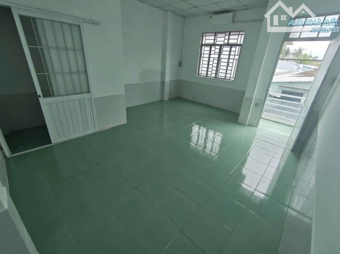 BÁN DÃY NHÀ TRỌ 7 PHÒNG HẺM 388 NGUYỄN VĂN CỪ