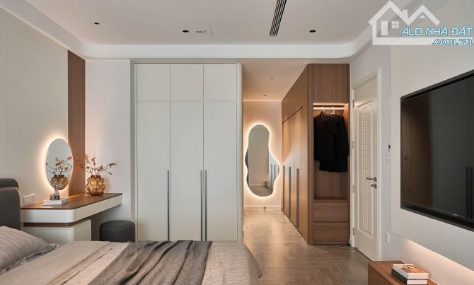 Giá nào cũng bán! Căn góc 124m2 3pn 2wc CC Sông Hồng Park View 165 Thái Hà