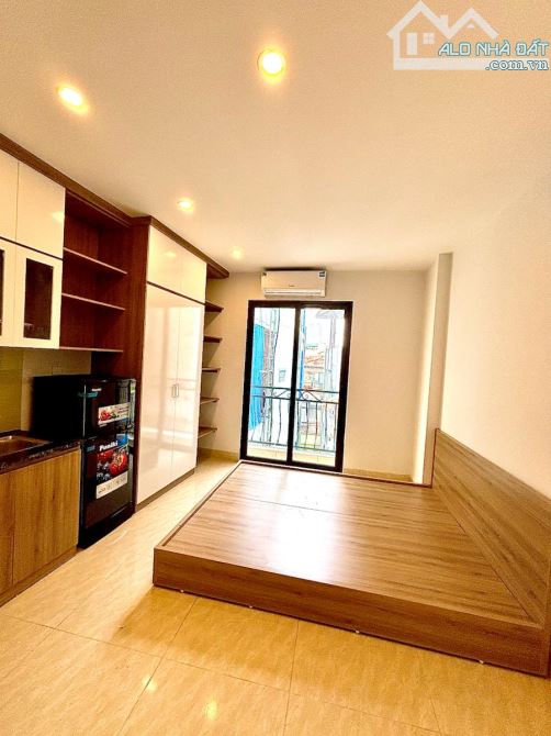 Bán CCMN Kim Mã, lô góc 3 mặt thoáng, 60m² x 7T thang máy, 15 phòng KK, dòng tiền 90tr/th