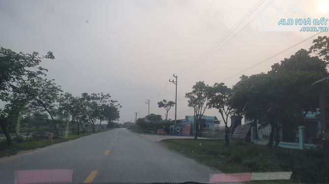 Cty cần bán 2500 m đất SXKD Như Quỳnh, chỉ 11,5 tr/m2