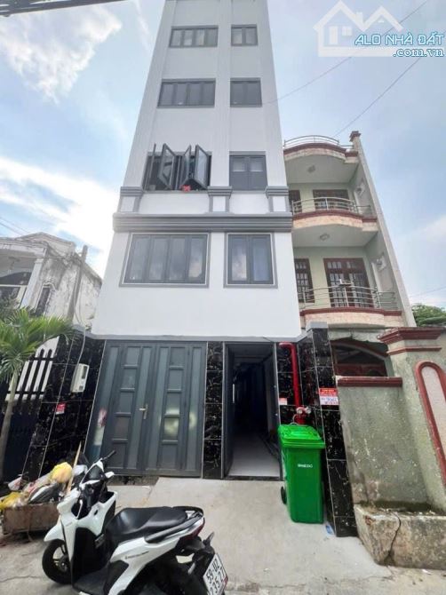 SIÊU PHẨM CHDV, DT 6 x 30M, 38 PHÒNG THU NHẬP 1,3TỶ/năm NGAY QUANG TRUNG GÒ VẤP CHỈ 18 TỶ