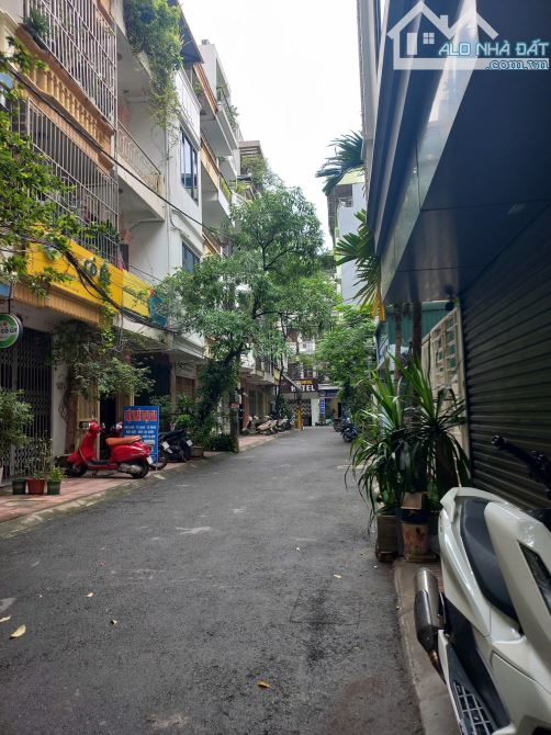 BÁN NHÀ PHÂN LÔ VIP NGUỴ NHƯ KON TUM, 41M2 4T OTO TRÁNH, VỈA HÈ, KINH DOANH, VP, 16.X TỶ