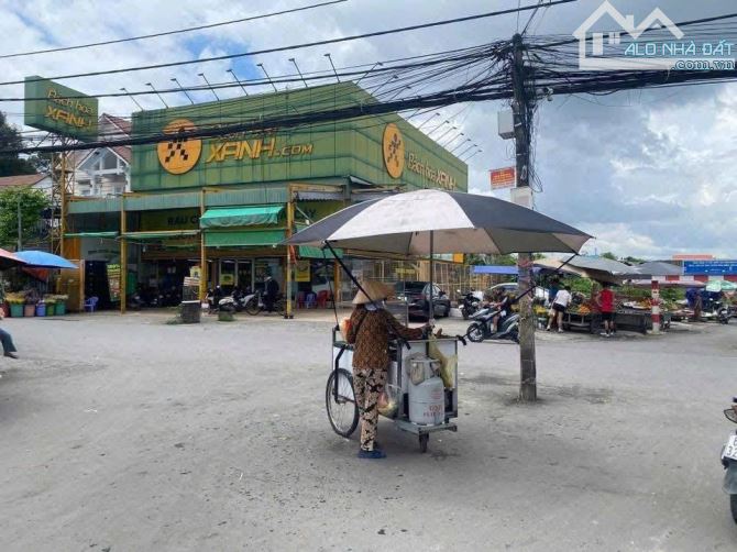 Bán dãy trọ 18 phòng gần chợ Hoá An, P. Biên Hoà. 10x33 nở hậu. Giá 5 tỷ 950tr. Đường 6m