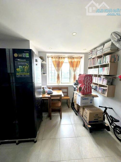 Bán Chung Cư D2 Lầu Thấp - 77.1m - KDC Phú Lợi -2pn 1wc - Phường 7 Q8- Gía Tốt