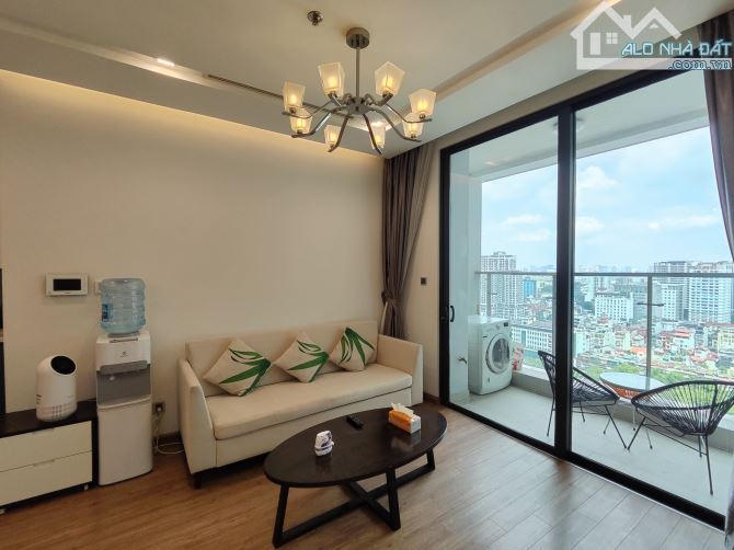 Bất động sản dòng tiền hạng sang Luxury Vinhomes Metropolis Liễu Giai Ba Đình 2PN View Hồ