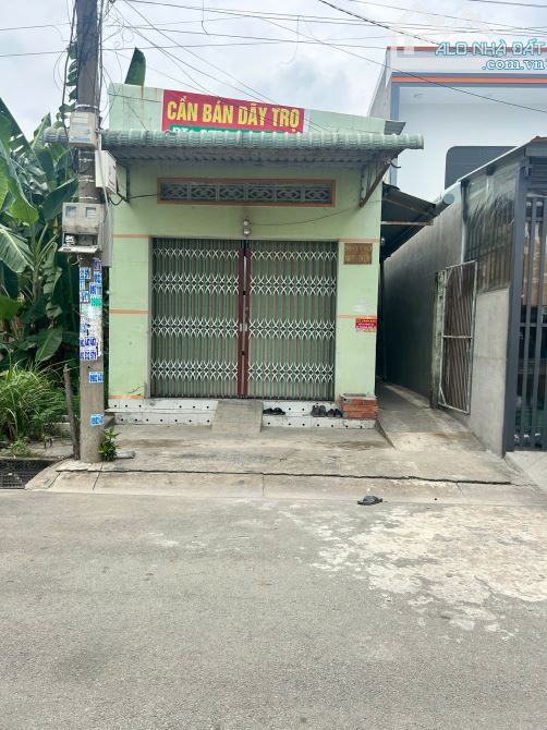 Ngộp -Bán dãy trọ 6P đang cho thuê thu nhập cao ở Tân Hiệp-Hóc Môn DT:120m2 giá 1 tỉ 180tr
