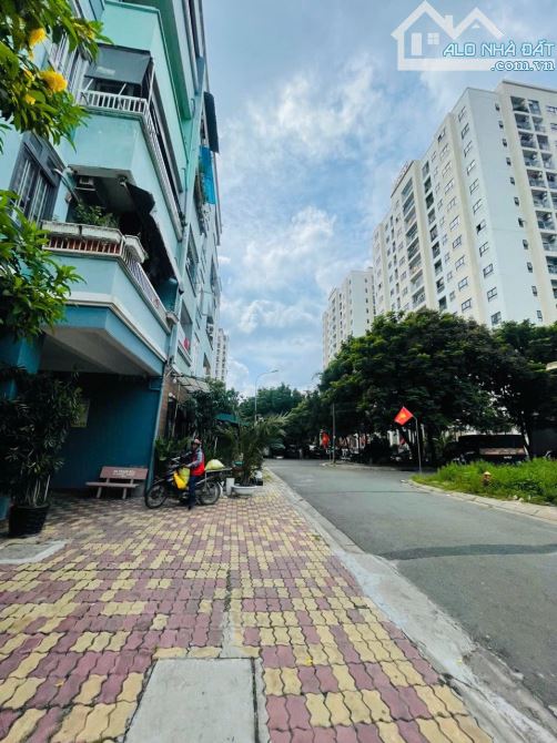 BÁN CHUNG CƯ AN SƯƠNG QUẬN 12 - 60M2 SỔ HỒNG RIÊNG - NGAY CÔNG VIÊN