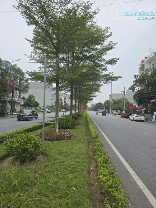 Bán đất tặng kho đường 36 Phố mới quế võ dt 100m mt 5m giá 7.9 tỷ
