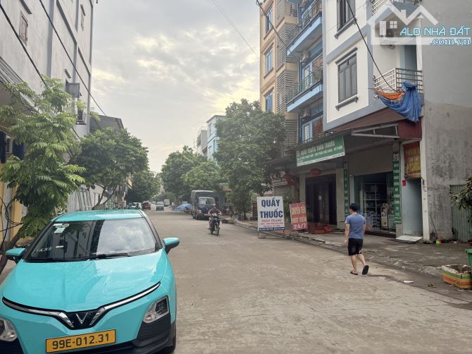 CẦN BÁN KHI XƯỞNG - TỰ KINH DOANH HOẶC CHO THUÊ RA DÒNG TIỀN
