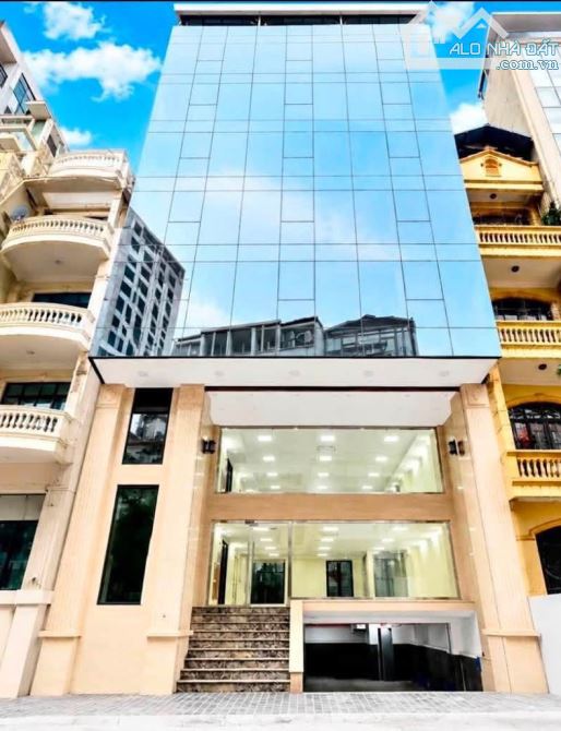 Siêu Phẩm Toà VP Phố Thái Thịnh Đống Đa Hoàn Công Đầy Đủ 140M 9T MT 7M KD 160Tr/Tháng