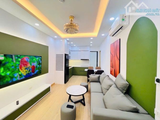 BÁN CHUNG CƯ CHÙA LÁNG - HUỲNH THÚC KHÁNG 52M2 2 NGỦ 2 VS TT ĐỐNG ĐA BA ĐÌNH
