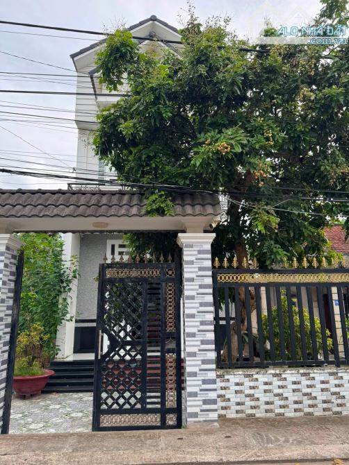 NHÀ BIỆT THỰ MINI HẺM NHÁNH ĐƯỜNG HUỲNH PHAN HỘ LỘ NHỰA 6M GẦN SÂN BAY/ TP.CẦN THƠ