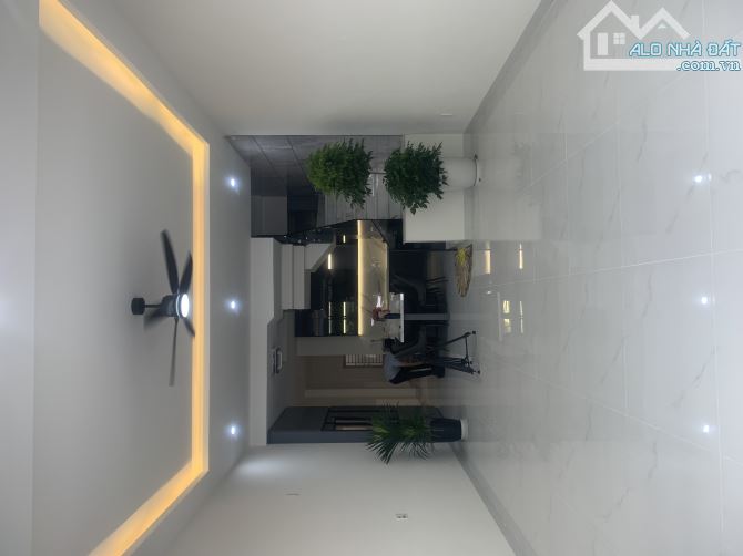 MÌNH CẦN BÁN NHÀ 3 TẦNG MỚI HIỆN ĐẠI ĐƯƠNG PHÙNG TÁ CHU