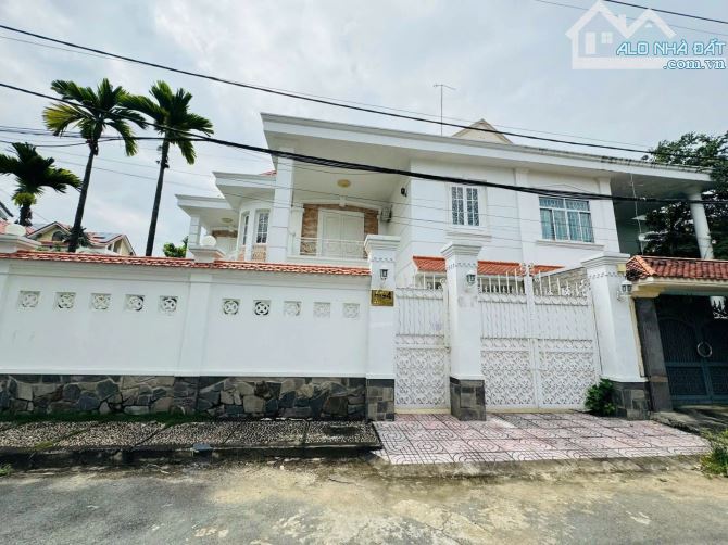GIẢM 4 TỶ – BIỆT THỰ GÓC 2 MẶT TIỀN NỘI KHU TRẦN NÃO – COMPOUND BẢO VỆ 24/7